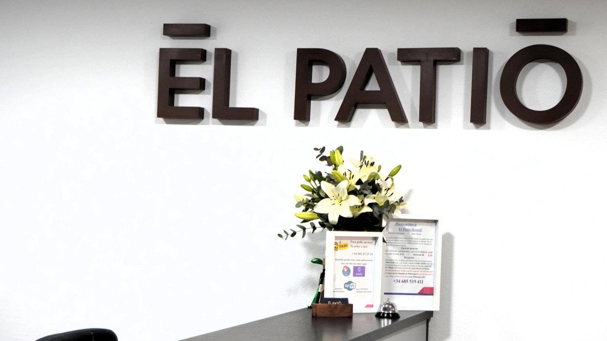 El Patio Hostal Alicante Exterior foto